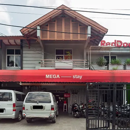 Mega Stay near Mall Kelapa Gading-3